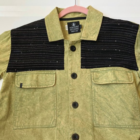 NWT Volcom Shacket with Contrasting Sequin Yoke - Picture 3 of 8